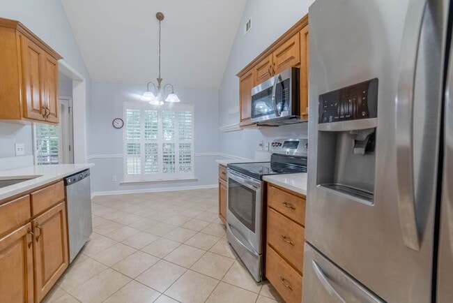 Building Photo - Available Soon!