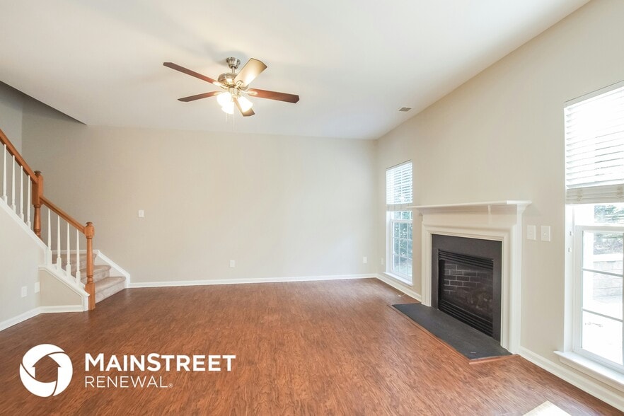 Building Photo - 6045 Ironwood Ct