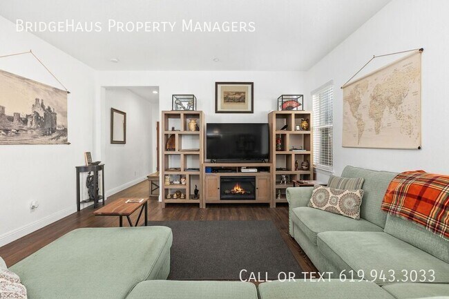 Building Photo - 10252 Oak Spur Way