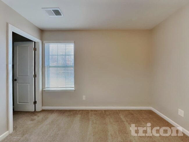 Building Photo - 1756 Pinnacle Oaks Dr