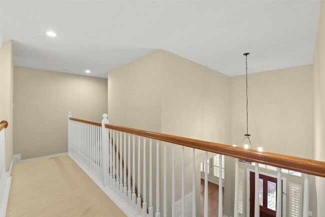 Building Photo - 1915 Lytham Ln