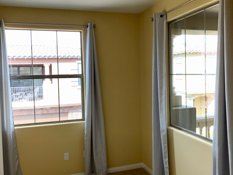 Bedroom 2 - 4153 Via Mattina