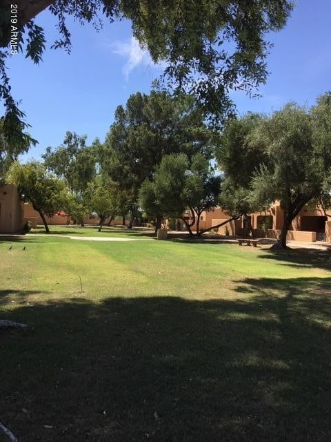 Building Photo - 8940 W Olive Ave