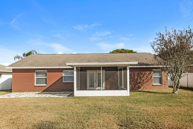 Building Photo - 7742 Ashford Dr