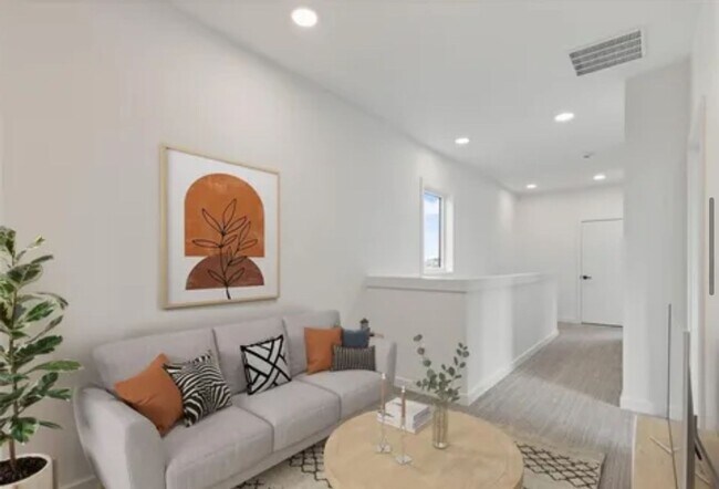 Building Photo - Single Family HOME with 3 Bedrooms 2 1/2 B...