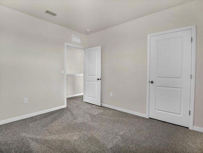 Building Photo - 12537 Night View Dr