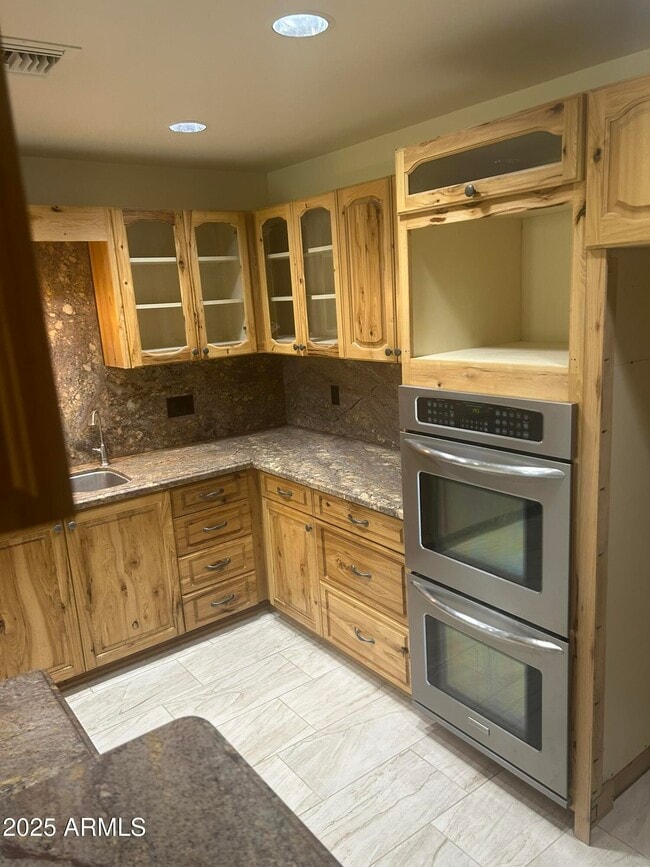 Building Photo - 12138 E Oriole Way