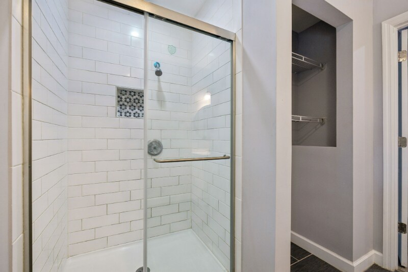 Building Photo - 102 Warren Pl