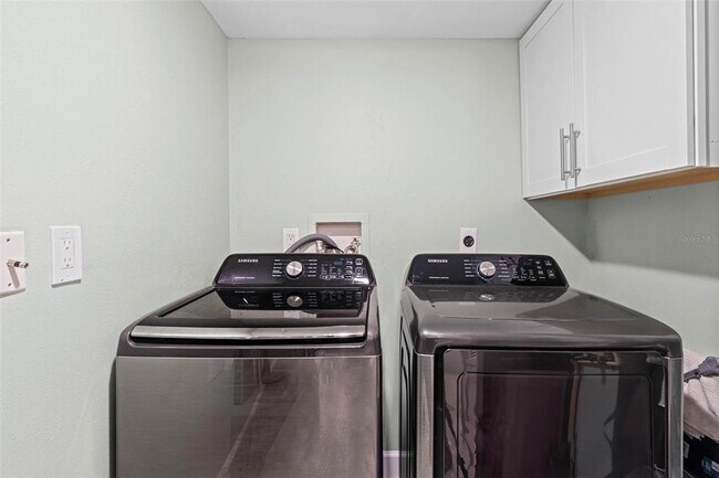 Building Photo - 1660 Gulf Blvd