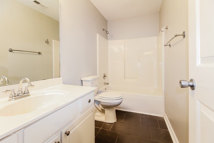 Building Photo - 304 Cotton Bay Way