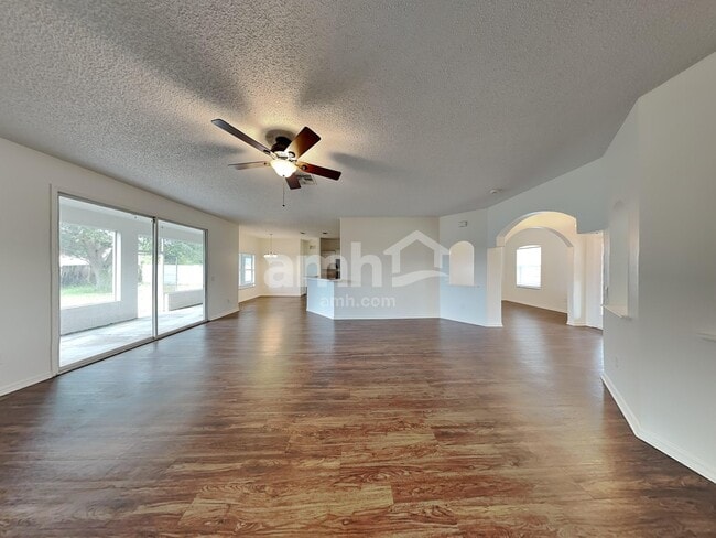 Building Photo - 3533 SW Viceroy St