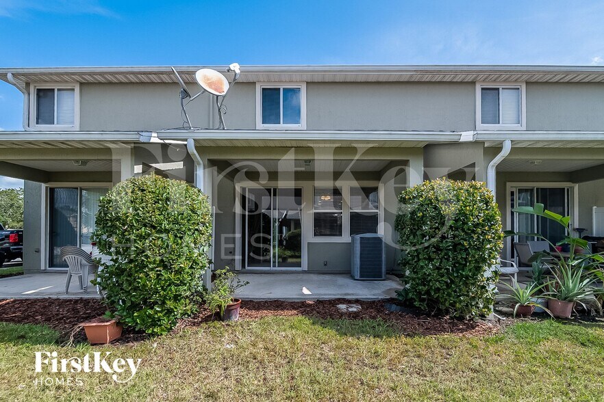 Building Photo - 2326 Red Moon Dr