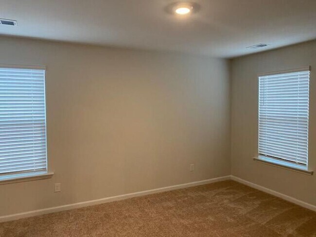 Building Photo - Cane Bay 4BR in Pine Hills Subdivision