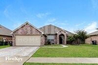 Building Photo - 312 Camp Creek Dr