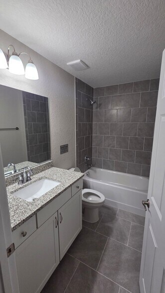 Building Photo - 14843 SW 21st Pl