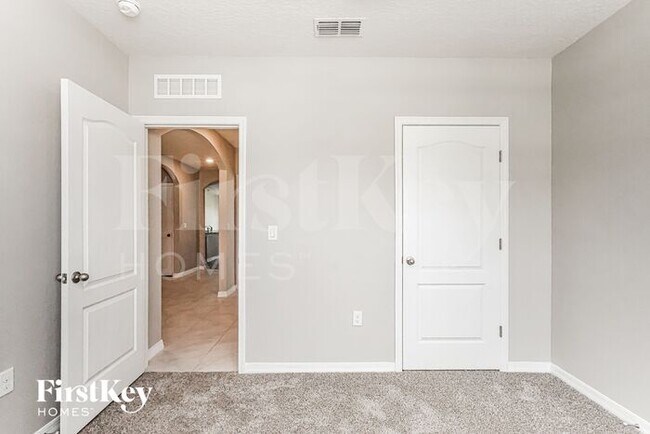 Building Photo - 1025 Preserve Dr