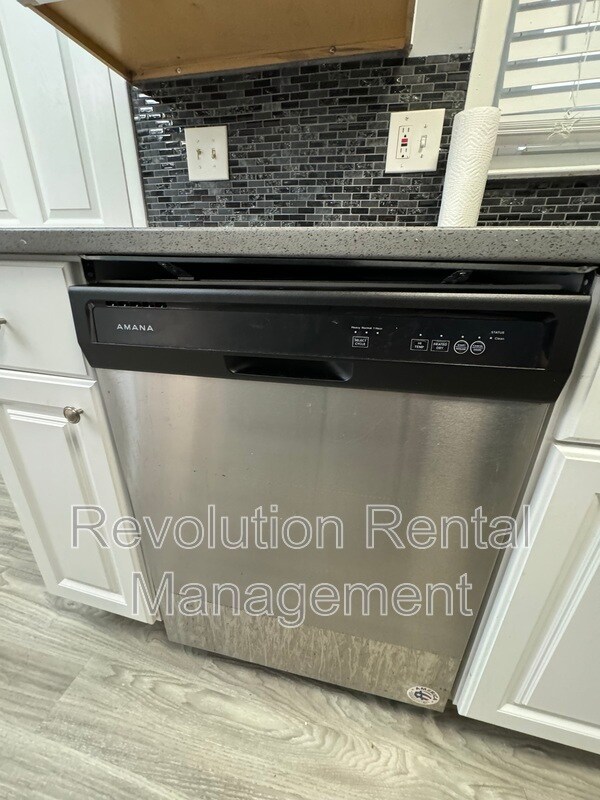 Building Photo - 607 El Prado Ct