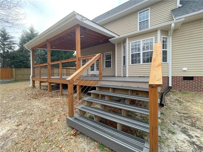 Building Photo - 120 Advance Dr