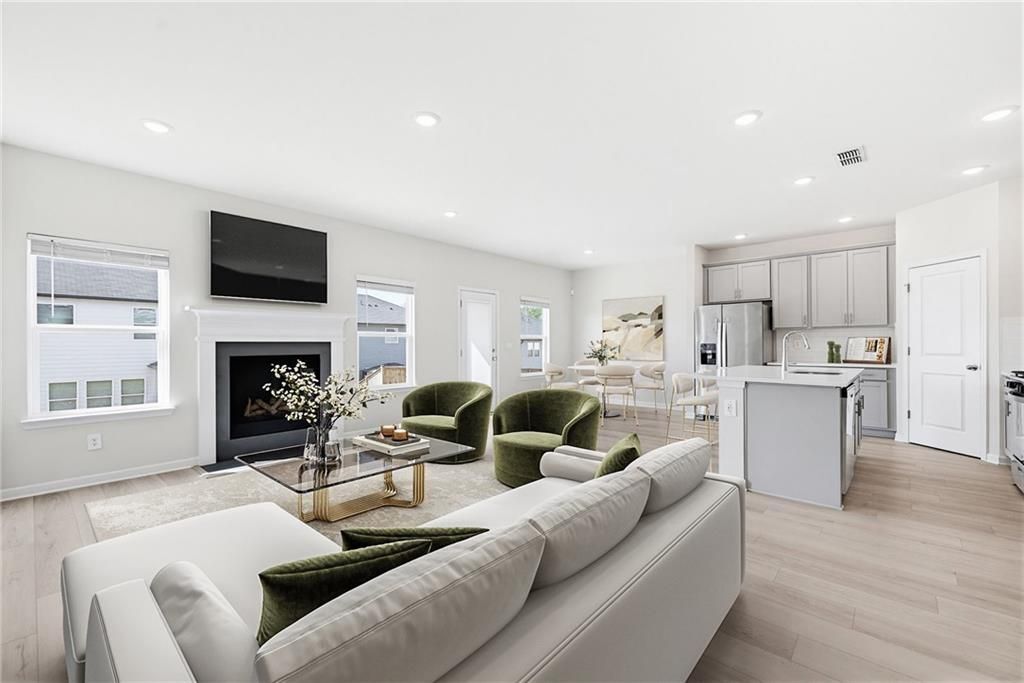 Building Photo - 7768 Richmond Trl