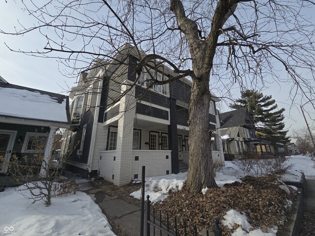 Building Photo - 1728 N Delaware St