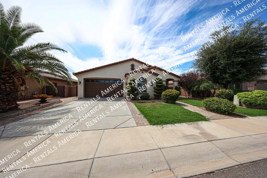 Building Photo - 613 W San Carlos Way
