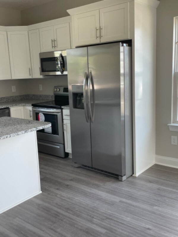 Building Photo - 307 Botany Bay Pl