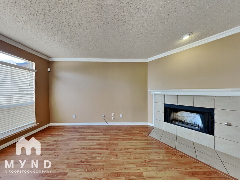 Building Photo - 5505 Stonemoss Dr