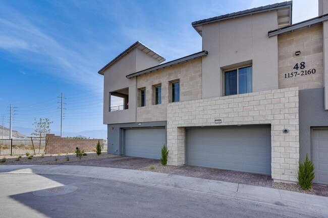 Building Photo - FULLY FURNISHED CONDO IN SUMMERLIN 89138! SHORT TERM!