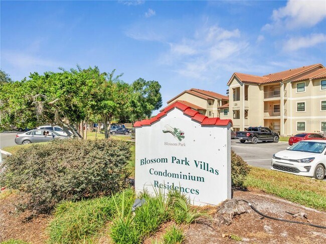 Building Photo - 3034 Parkway Blvd