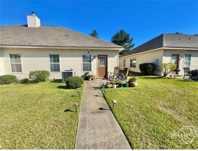 Building Photo - 303 Morgan Pines Dr