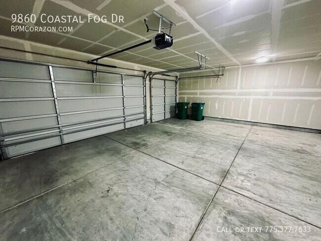 Building Photo - 9860 Coastal Fog Dr
