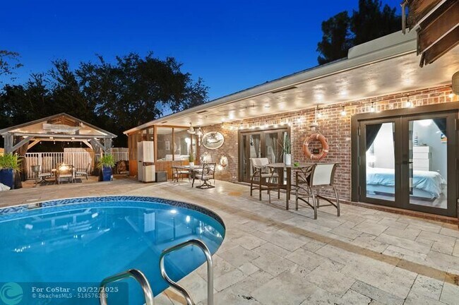 Building Photo - 4501 Briarcliff Ln