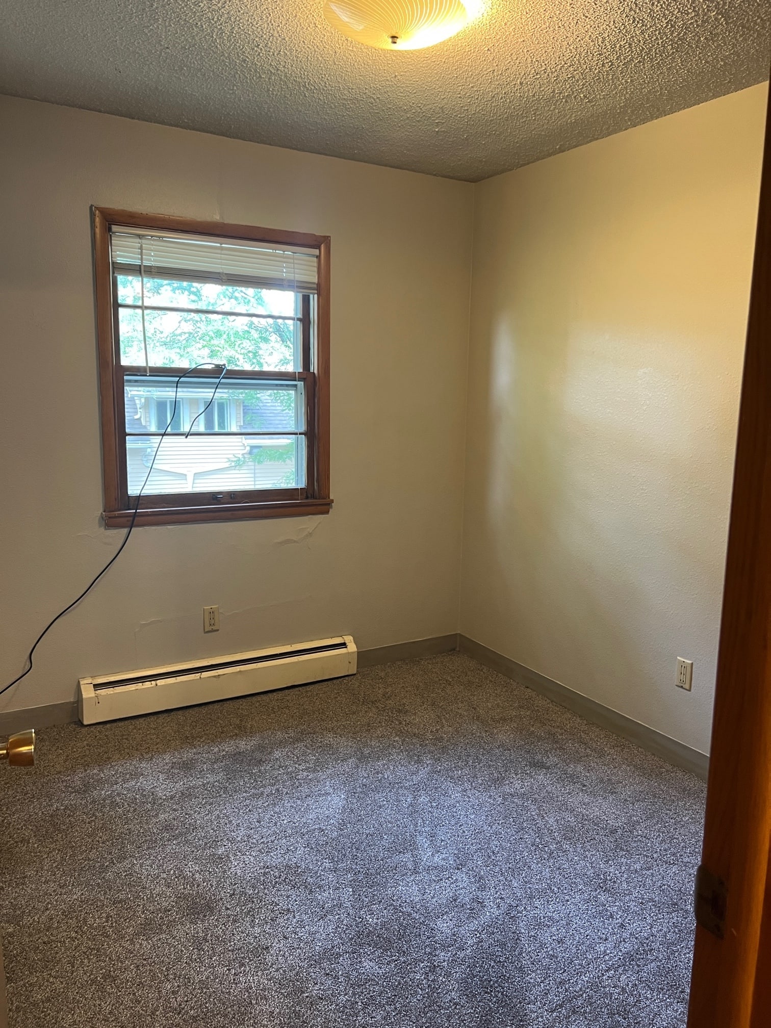 Building Photo - 120 Locust St