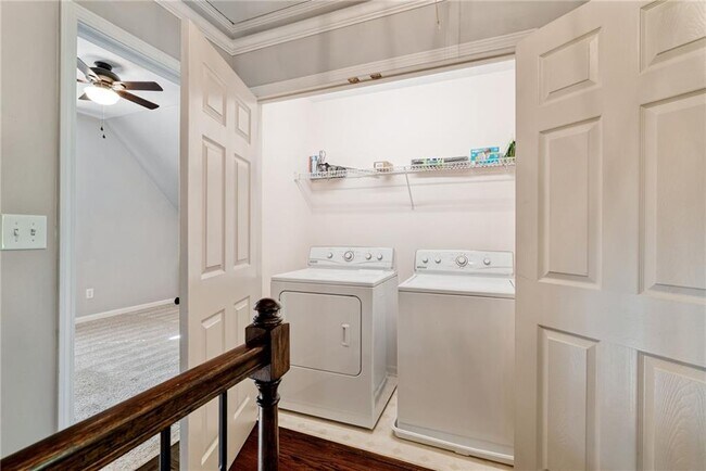 Building Photo - 1362 Cartecay Dr NE