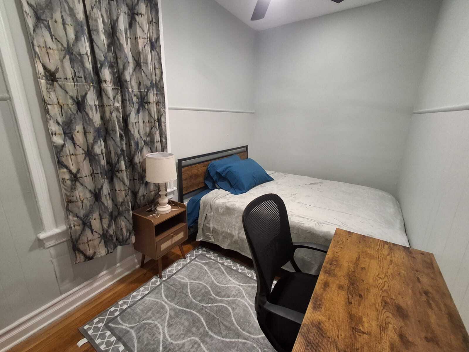 Building Photo - 27 Lexington Ave