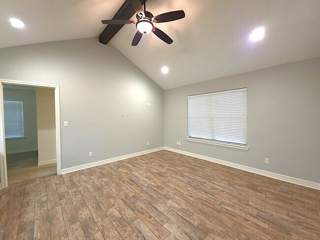 Building Photo - Ready to Move Into Your Dream Rental Home?