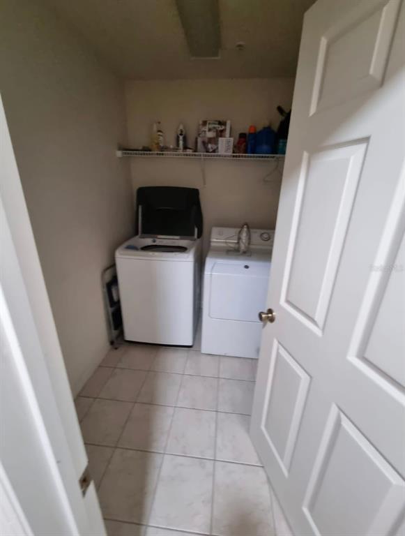 Building Photo - 3106 Ashland Ln N