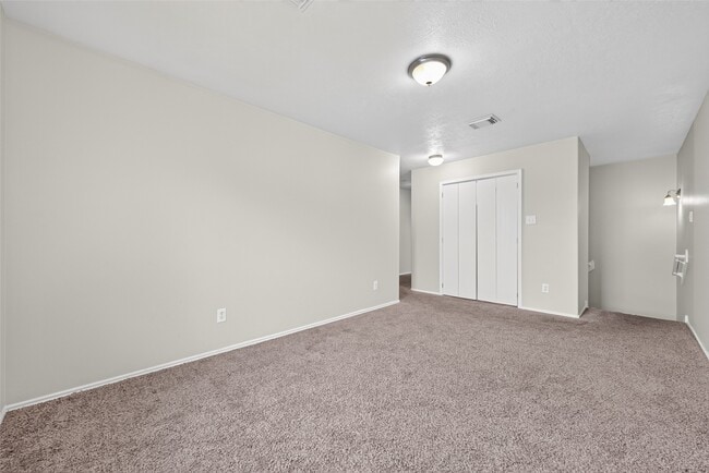 Building Photo - 17347 Wigeon Way Dr