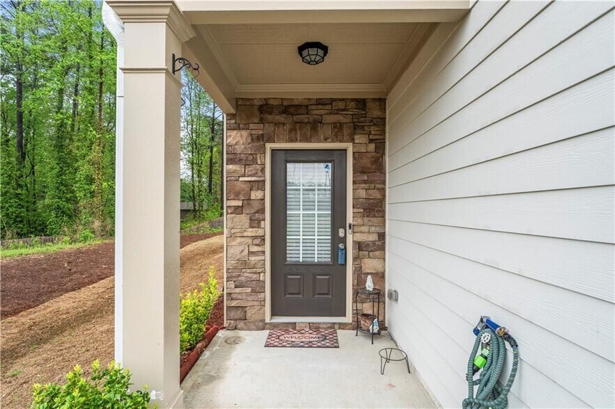 Building Photo - 4346 Ava Oak Ln
