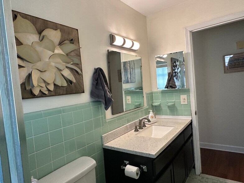 Building Photo - 3441 Brevard Rd