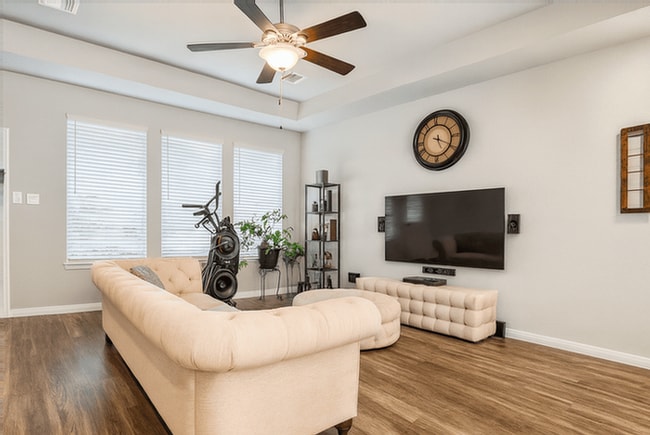 Building Photo - 24707 Alberti Sonata Dr