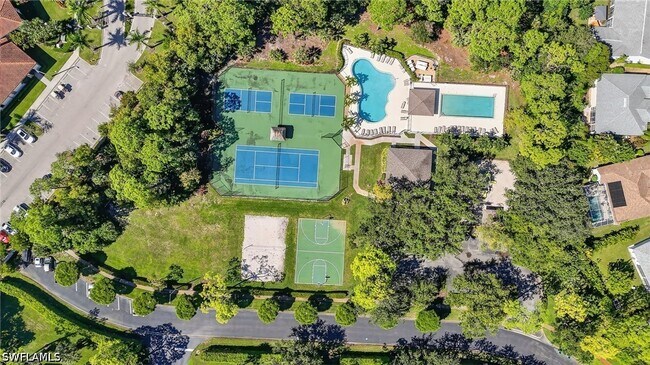 Building Photo - 1015 Tivoli Ln