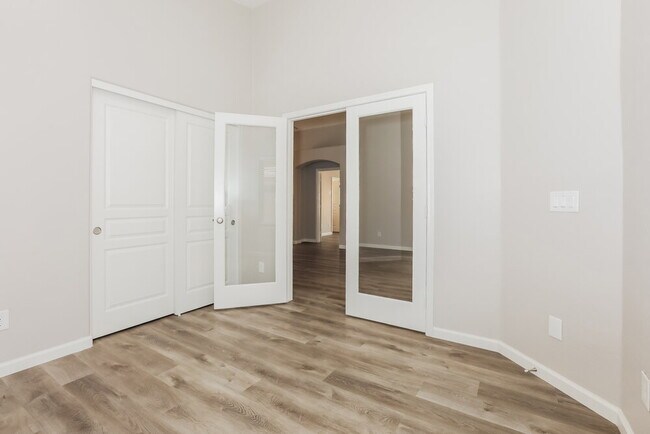 Building Photo - 22384 E Vía Del Palo