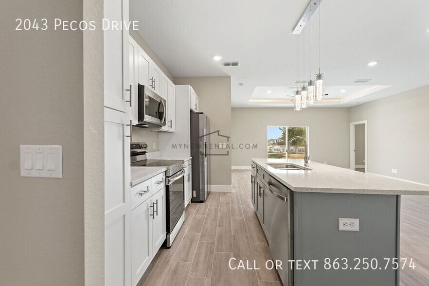 Building Photo - 2043 Pecos Dr