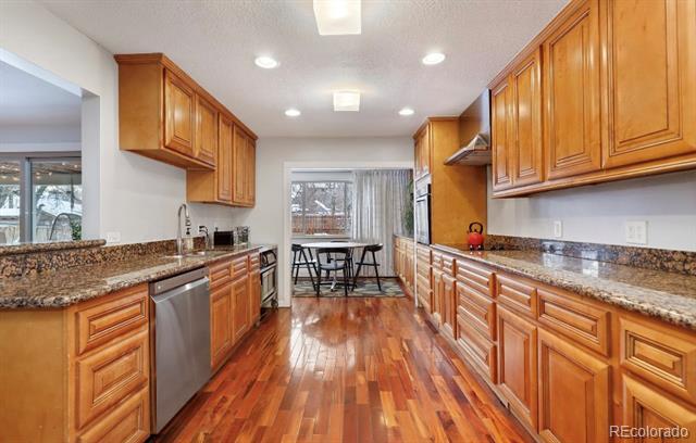 Building Photo - 2555 Monaco St Pkwy