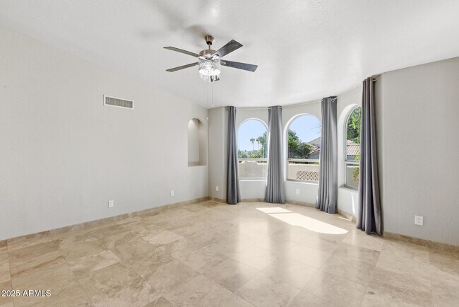 Building Photo - 15912 Centipede Dr