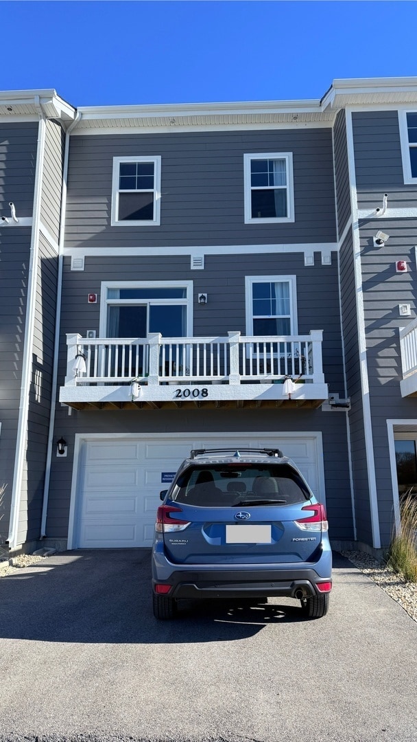 Building Photo - 2008 Yellowstone Blvd