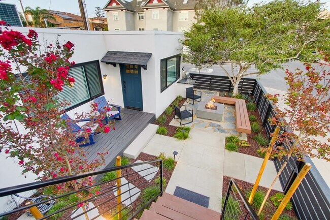 Building Photo - 426-426 Arbor Dr