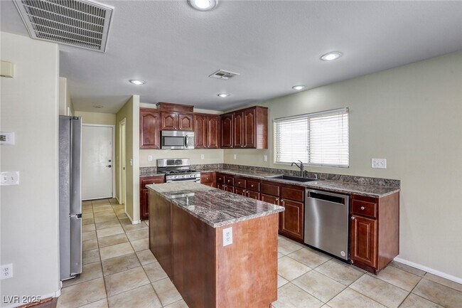 Building Photo - 8629 Apiary Wind St