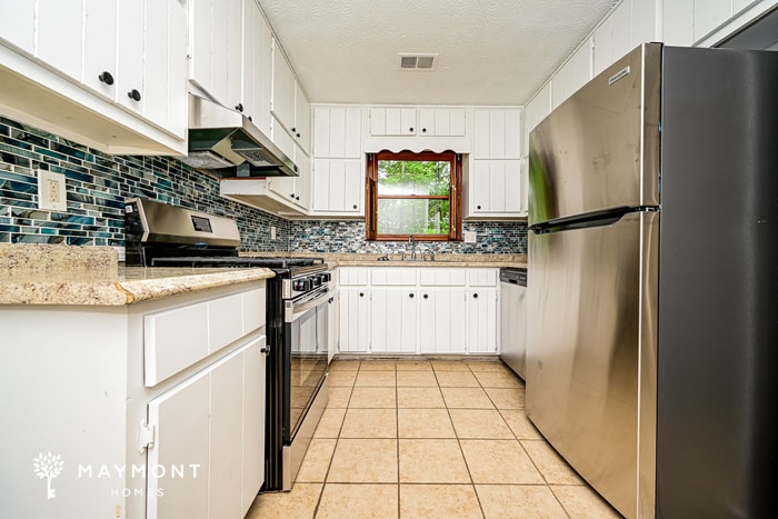 Building Photo - 145 Glenloch Pkwy
